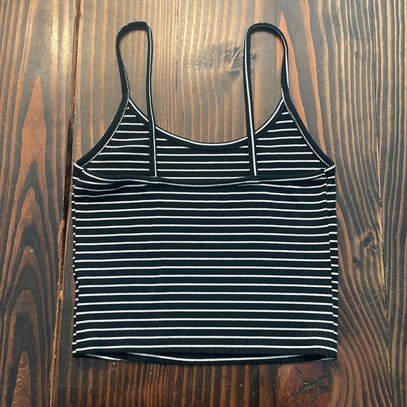 American Eagle Ribbed Cropped Tank Top, Used (Good Condition) - Picture 2 of 2
